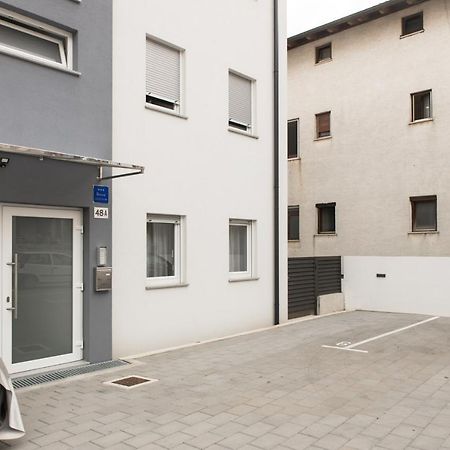 Apartment Zara - Luxury Apartment With Private Pool Luaran gambar