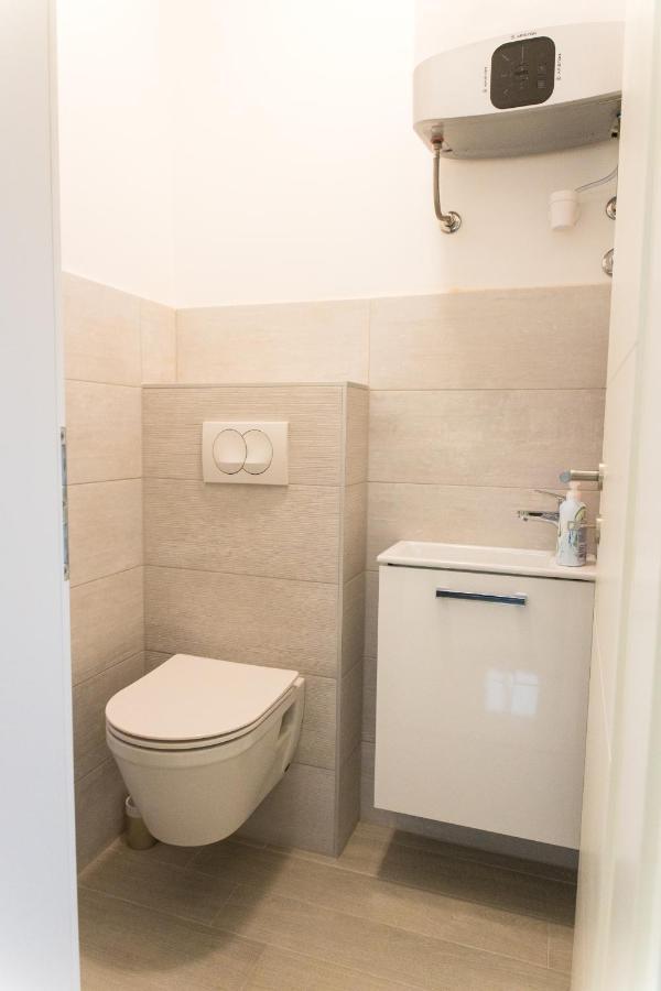 Apartment Zara - Luxury Apartment With Private Pool Luaran gambar
